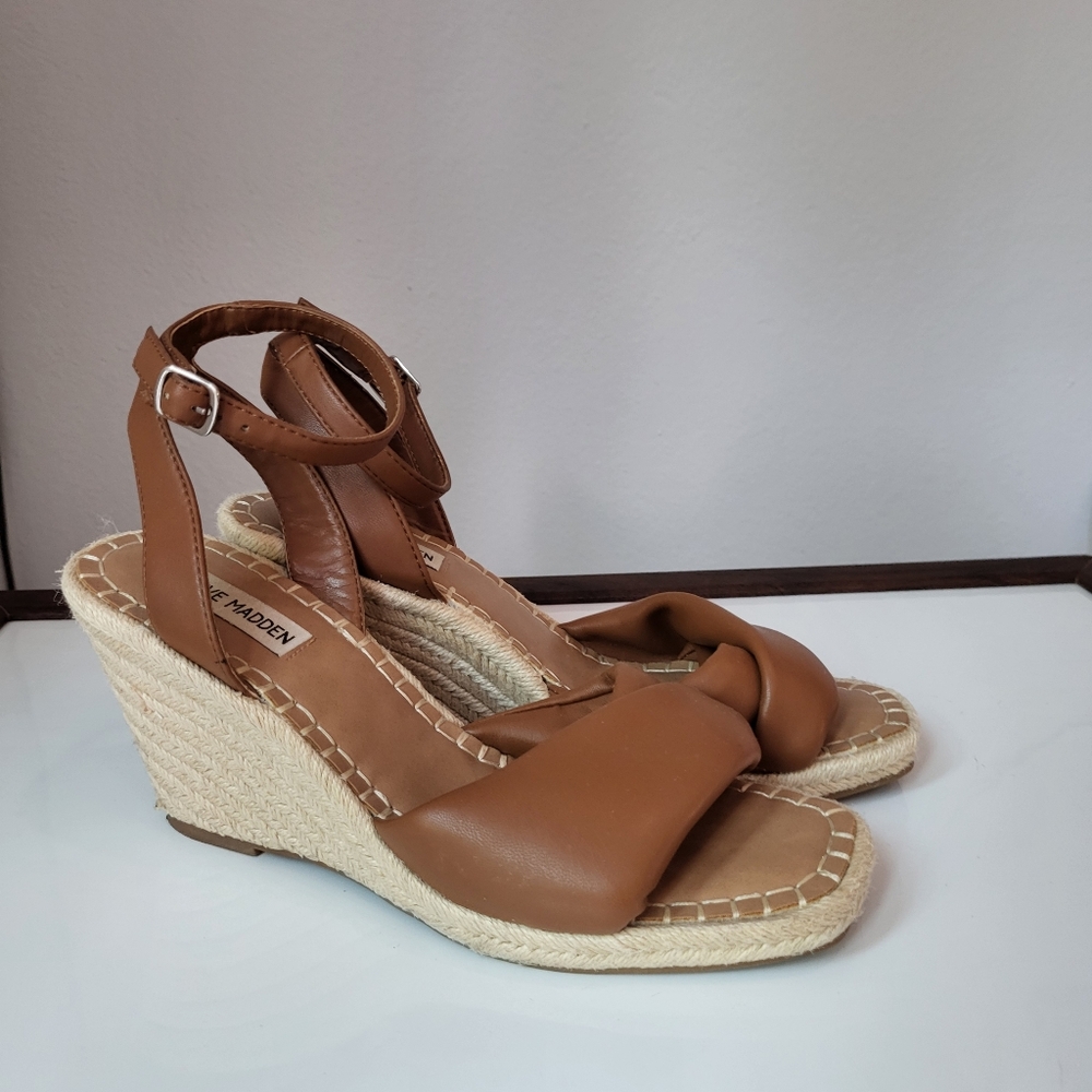 Steve Madden Gavin Espadrille Wedge Sandals.